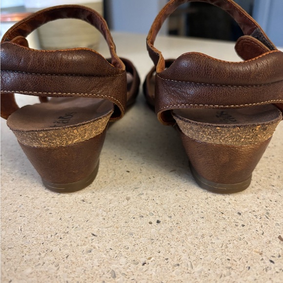 Brown Leather Sandals with Adjustable Velcro Straps by taos - Picture 5 of 11